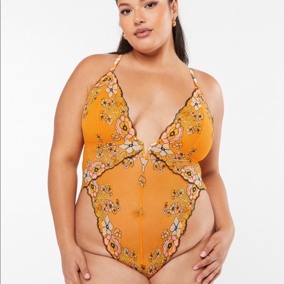 Savage x Fenty Mod Poppy Lace Teddy M - Picture 8 of 8